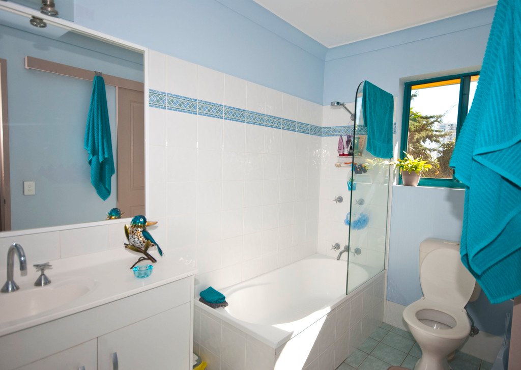 20/27 Dutton Street COOLANGATTA 4