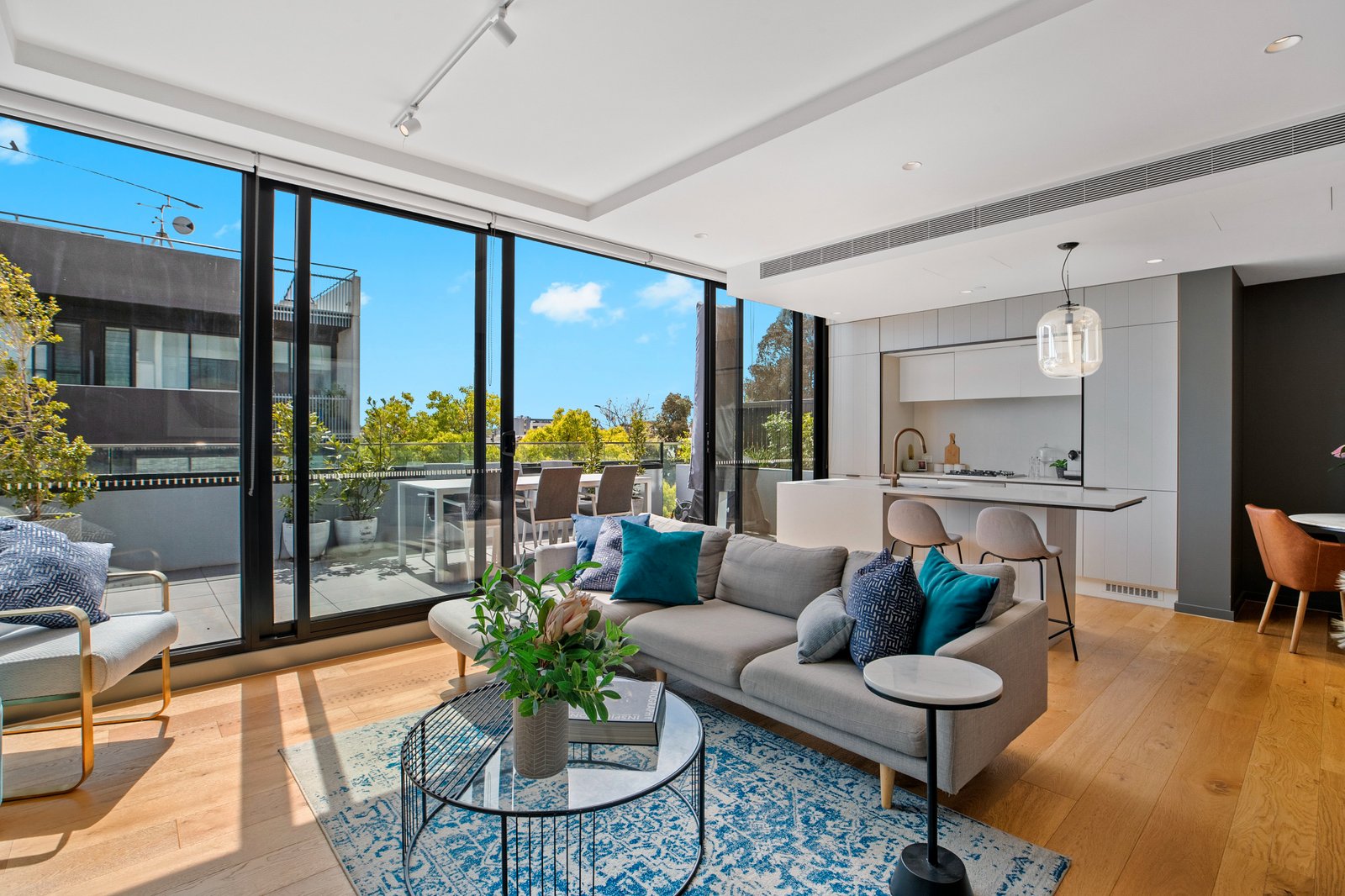 Gallery: 202/8 James Street