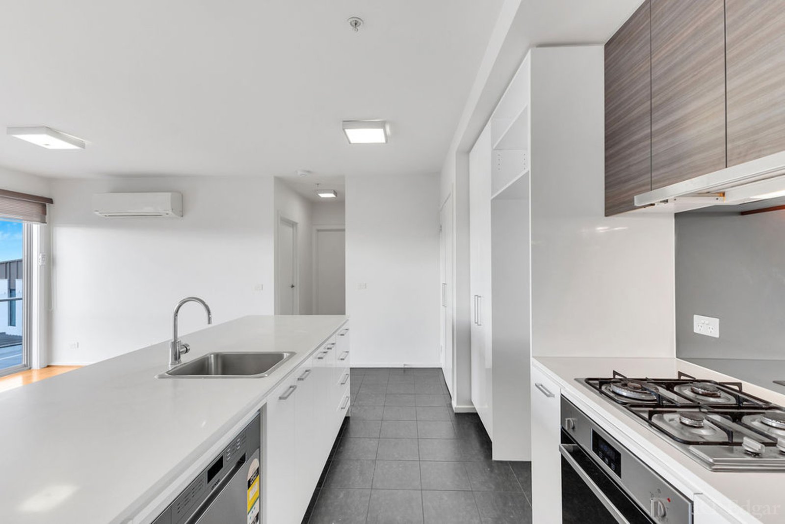 Real Estate and Property in 202/8 Yarra Bing Crescent, Burwood, VIC