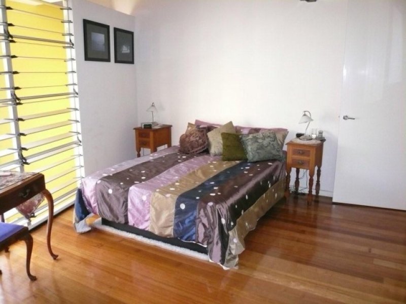Gallery: 20/284 Dorcas Street