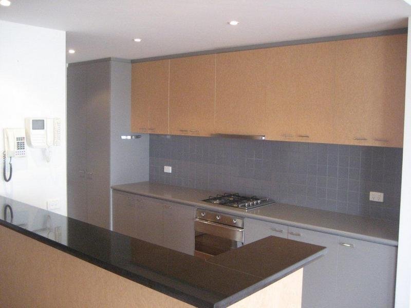 Gallery: 202/88 Beach Street