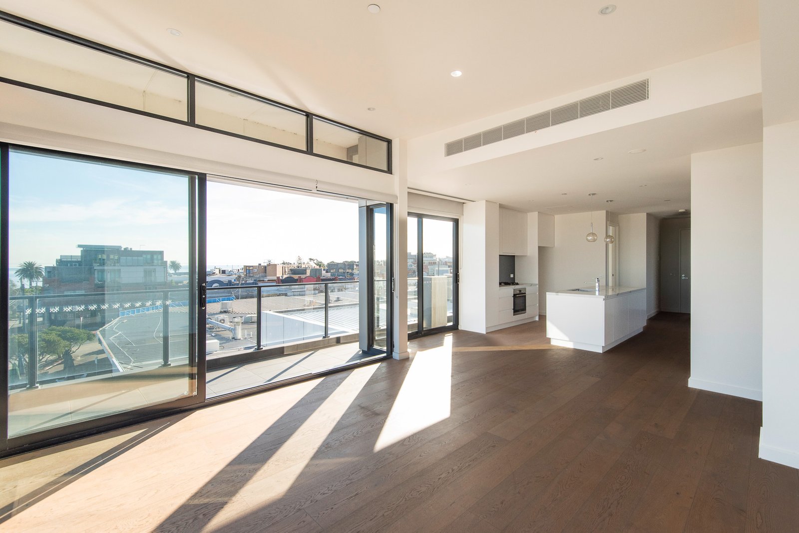 Gallery: 202/9 Bay Road