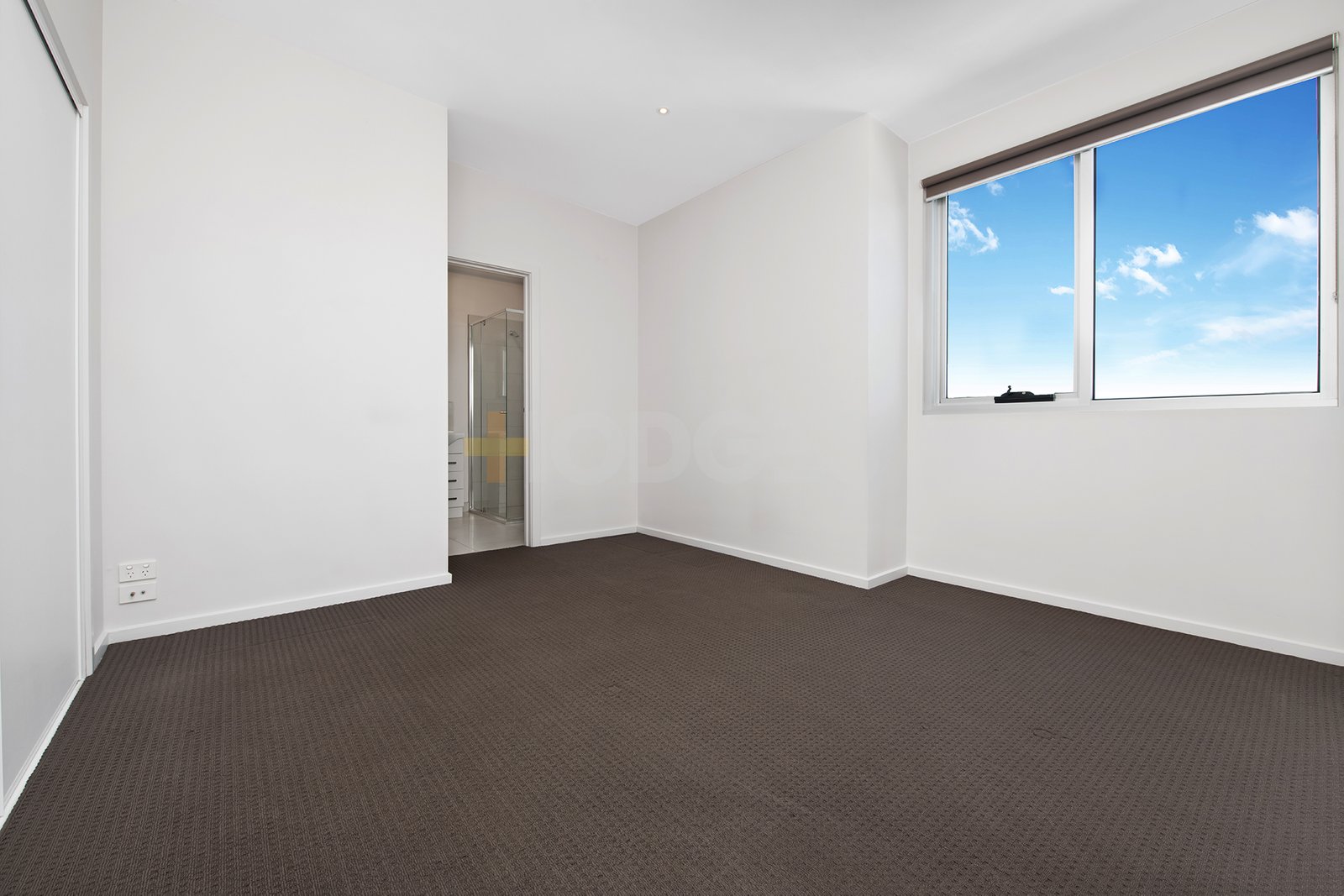 Gallery: 202/9 Woods Street