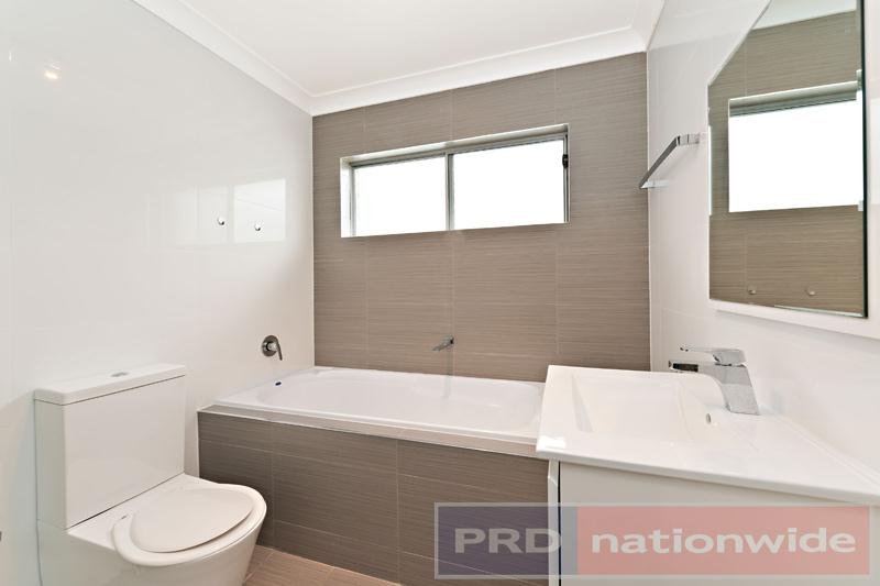 202a Marco Avenue PANANIA 6