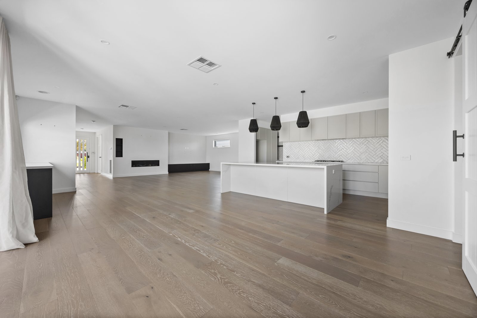 Gallery: 202A Victoria Street