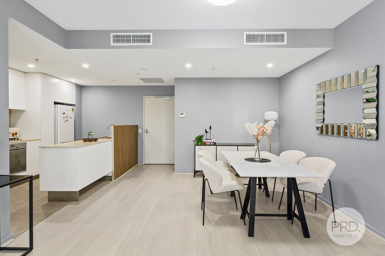 202B/1 Jack Brabham Drive HURSTVILLE 4