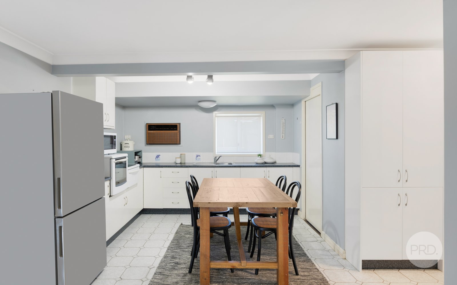 203 Banks Drive ST CLAIR 2