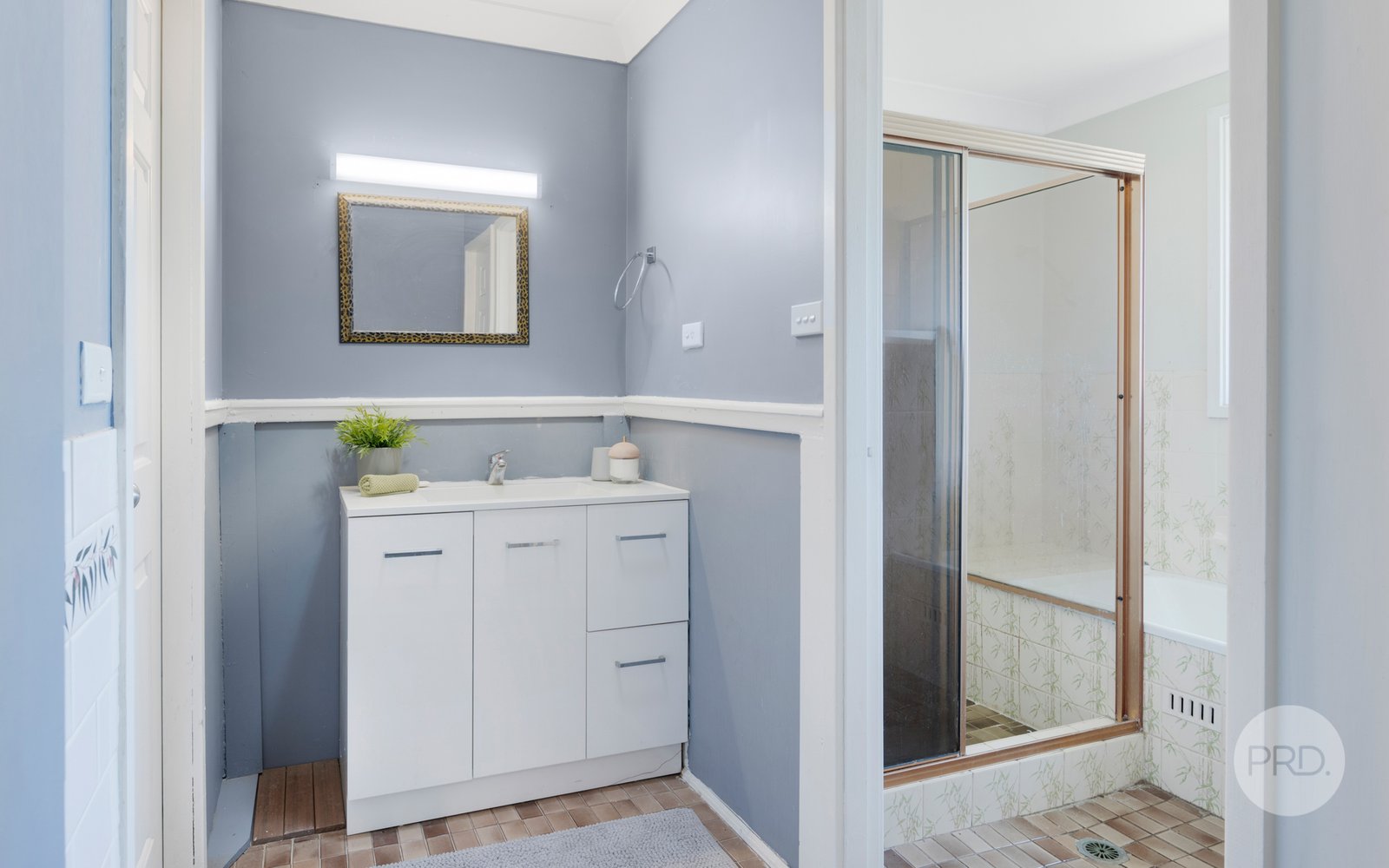 203 Banks Drive ST CLAIR 10