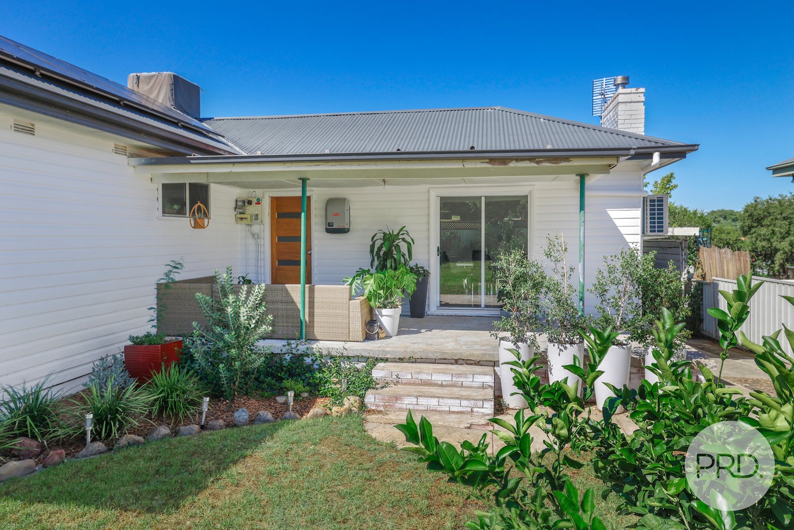 203 Carthage Street TAMWORTH 3