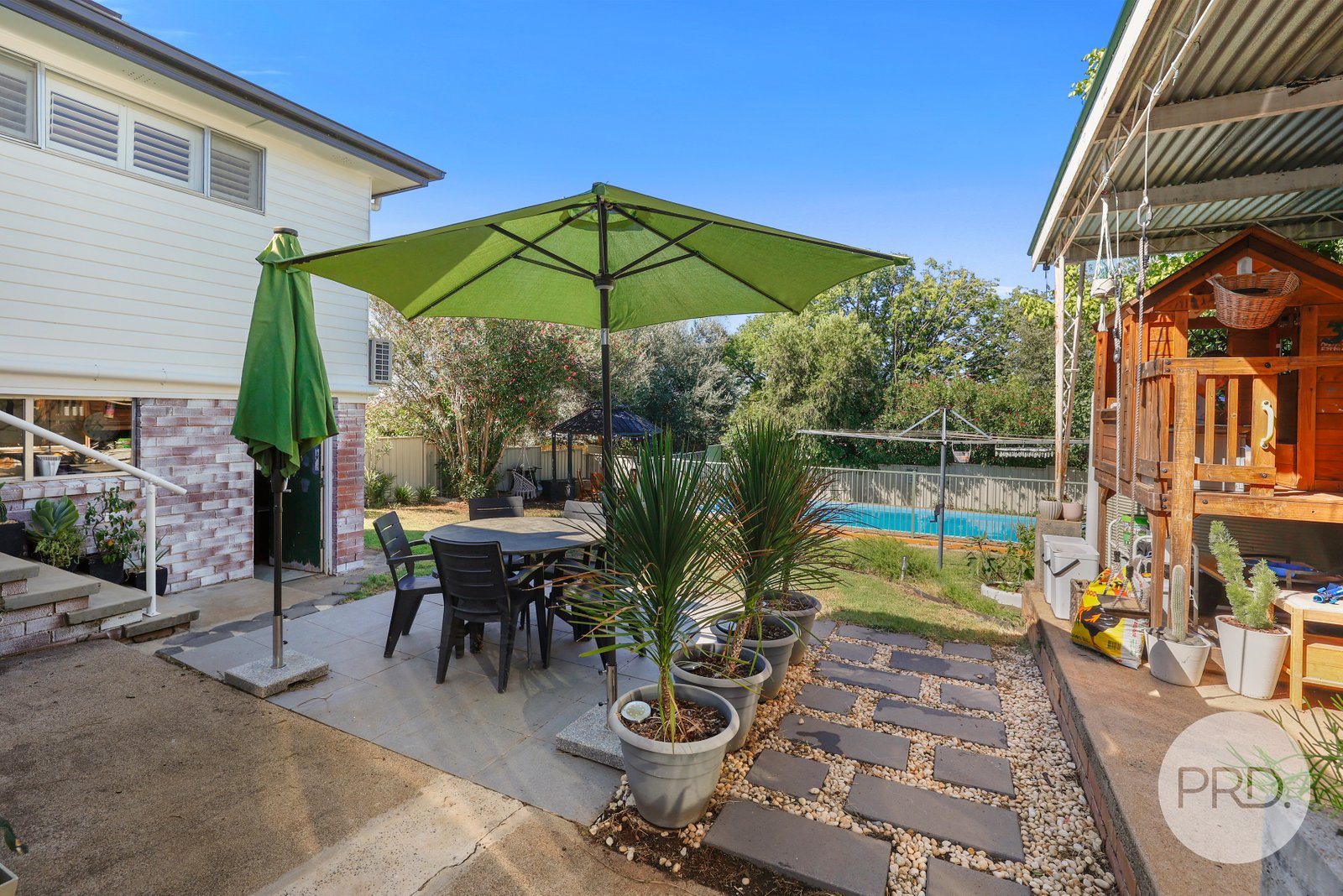 203 Carthage Street TAMWORTH 4