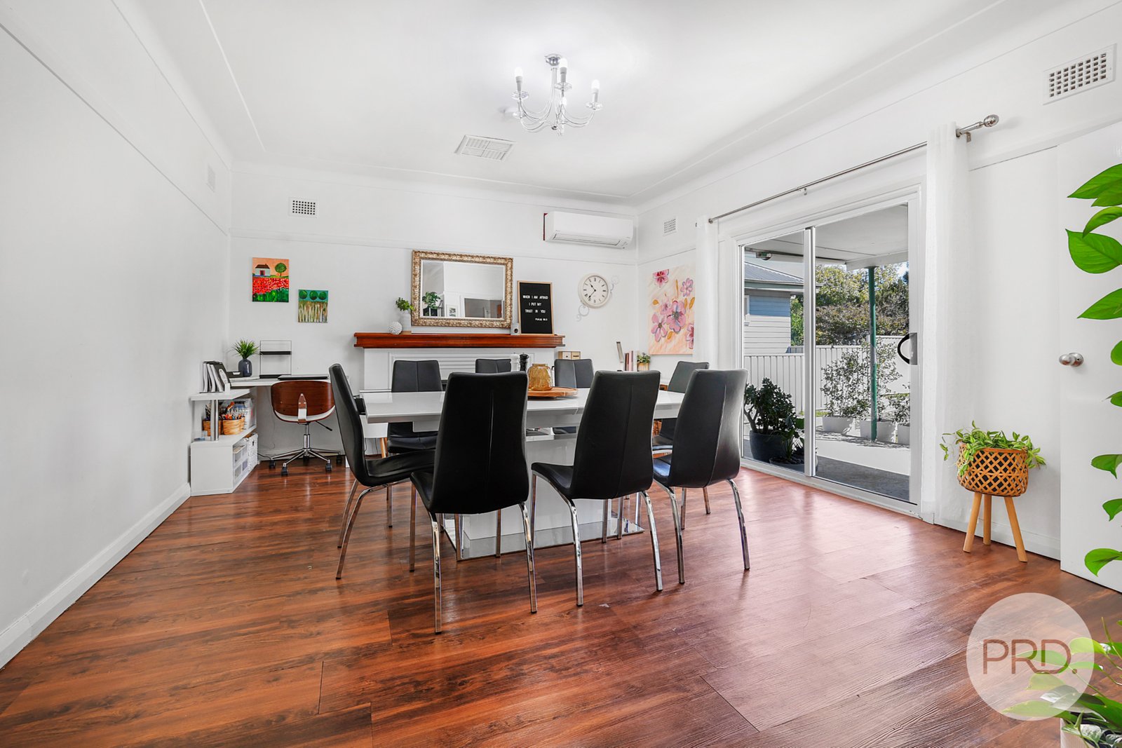 203 Carthage Street TAMWORTH 8