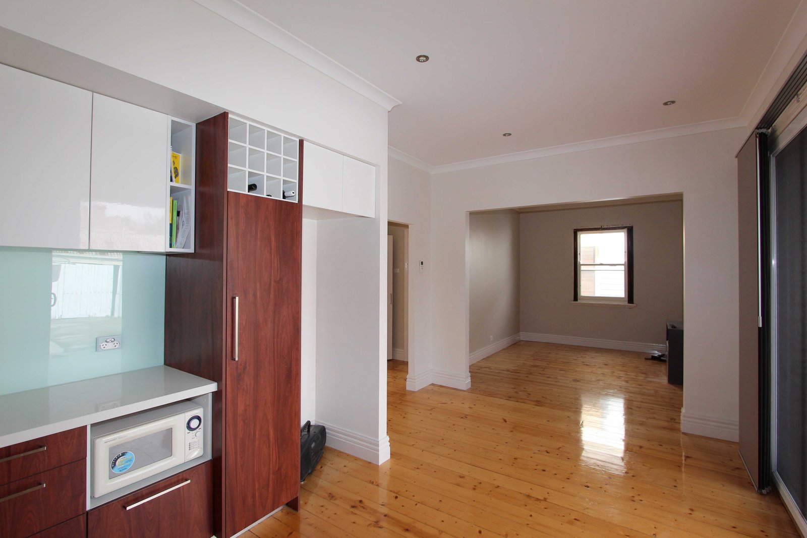 Gallery: 203 Clyde Street