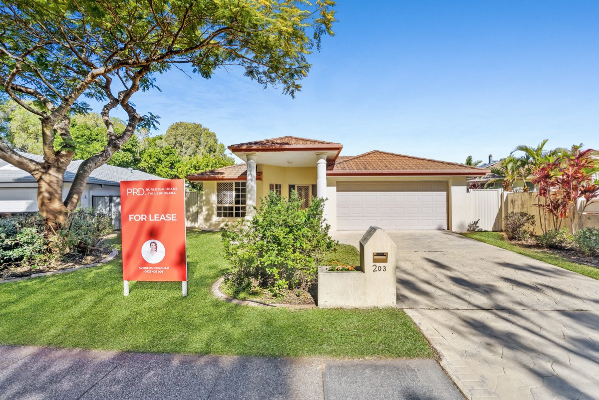 203 Dunlin Drive Burleigh Waters 2