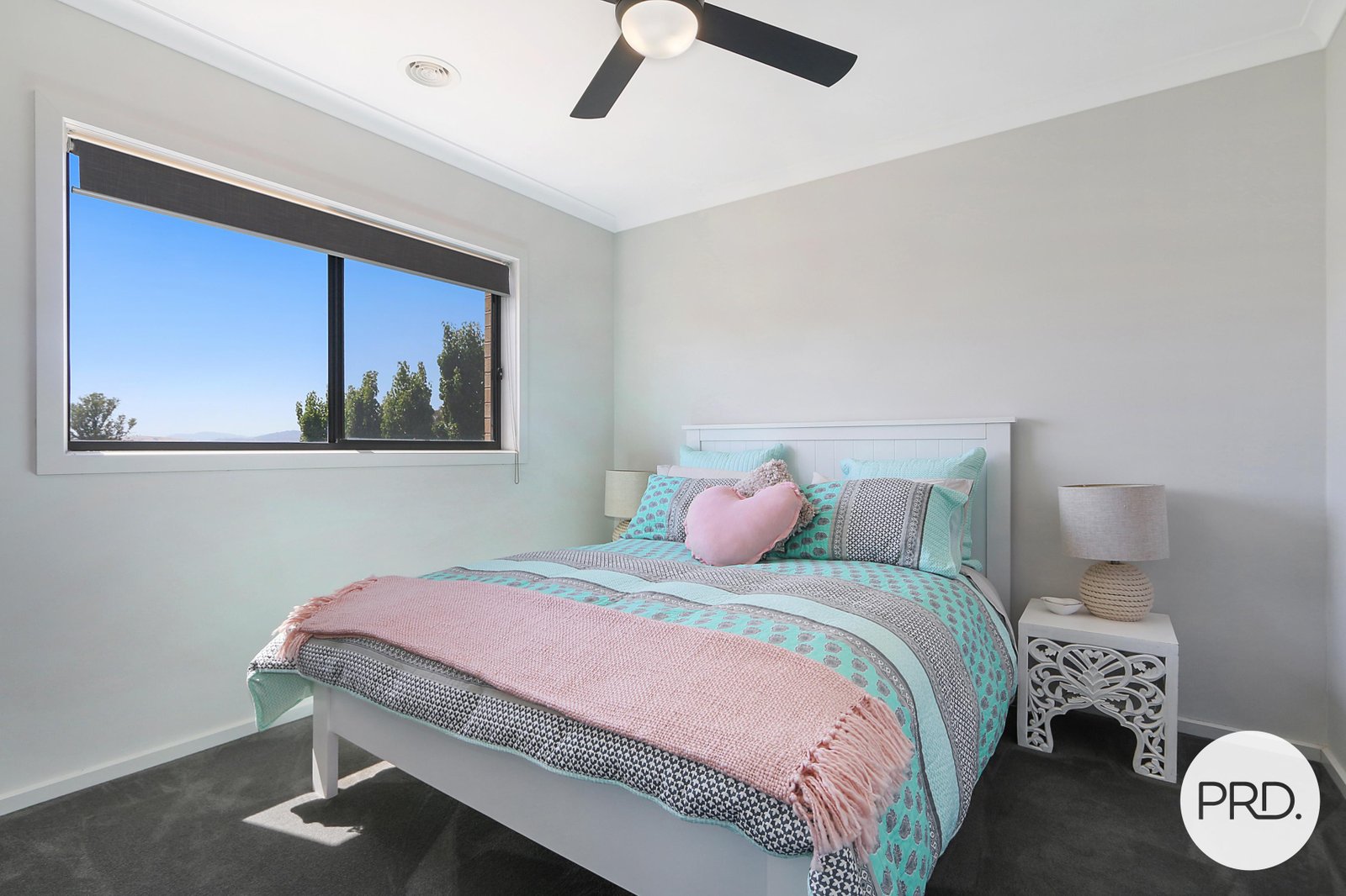 203 Fenchurch Drive SPRINGDALE HEIGHTS 14