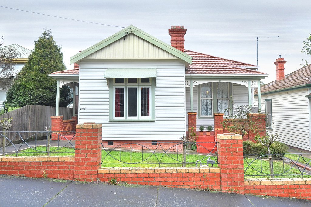 203 Howard Street SOLDIERS HILL 1