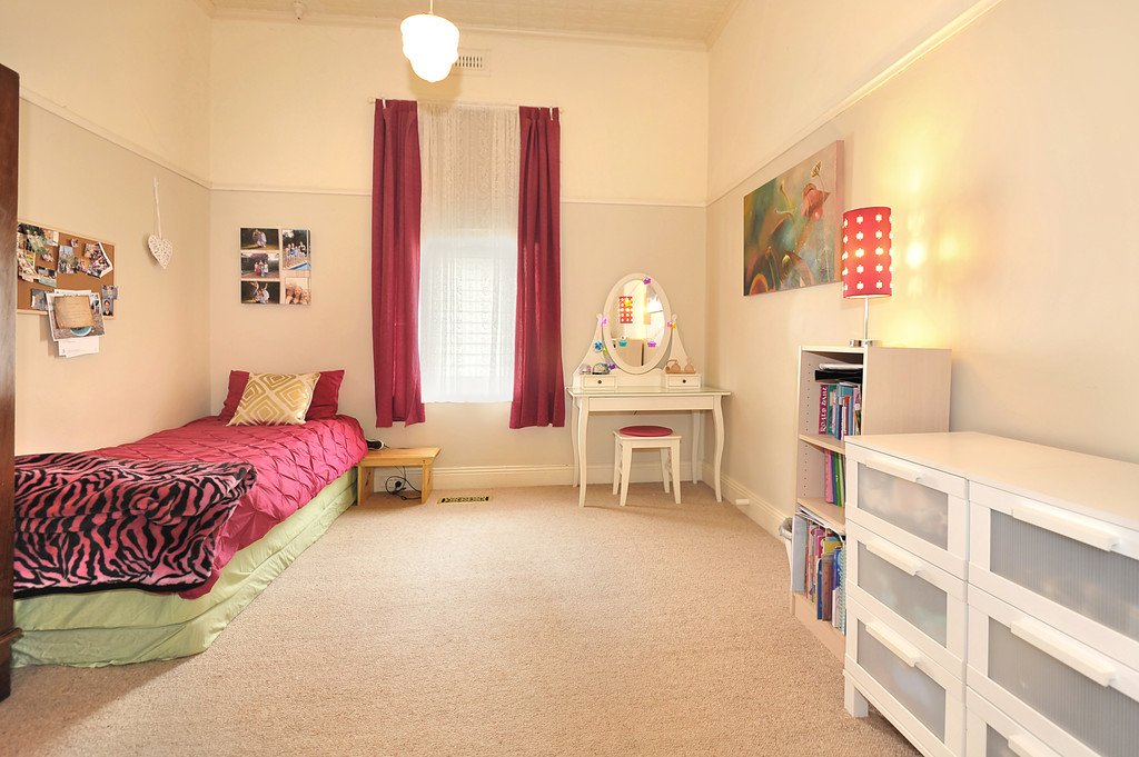 203 Howard Street SOLDIERS HILL 8