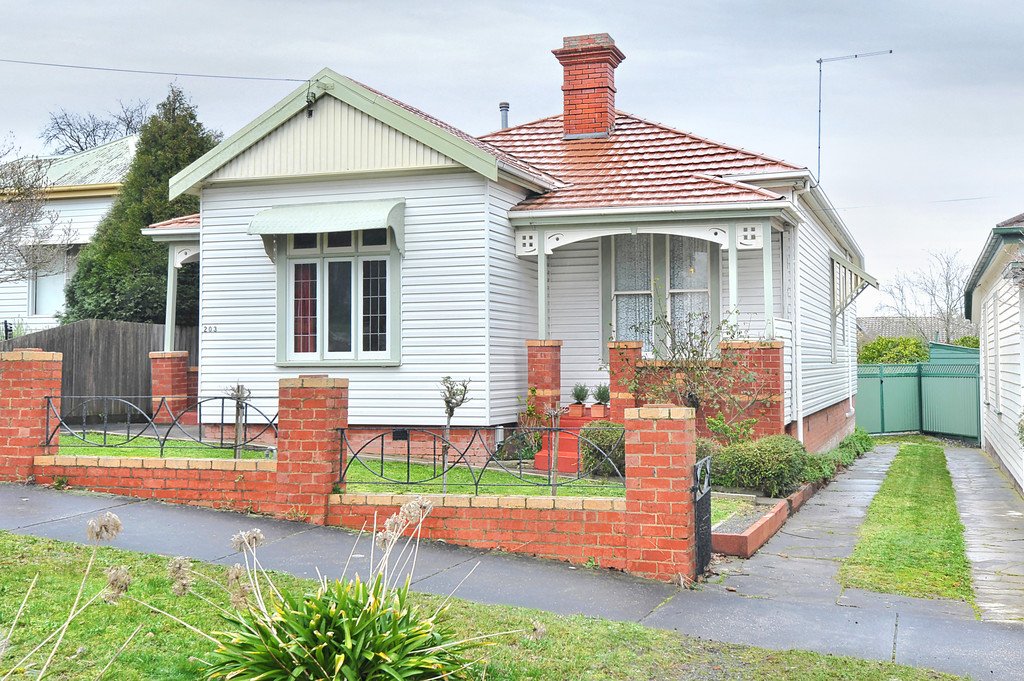 203 Howard Street SOLDIERS HILL 17