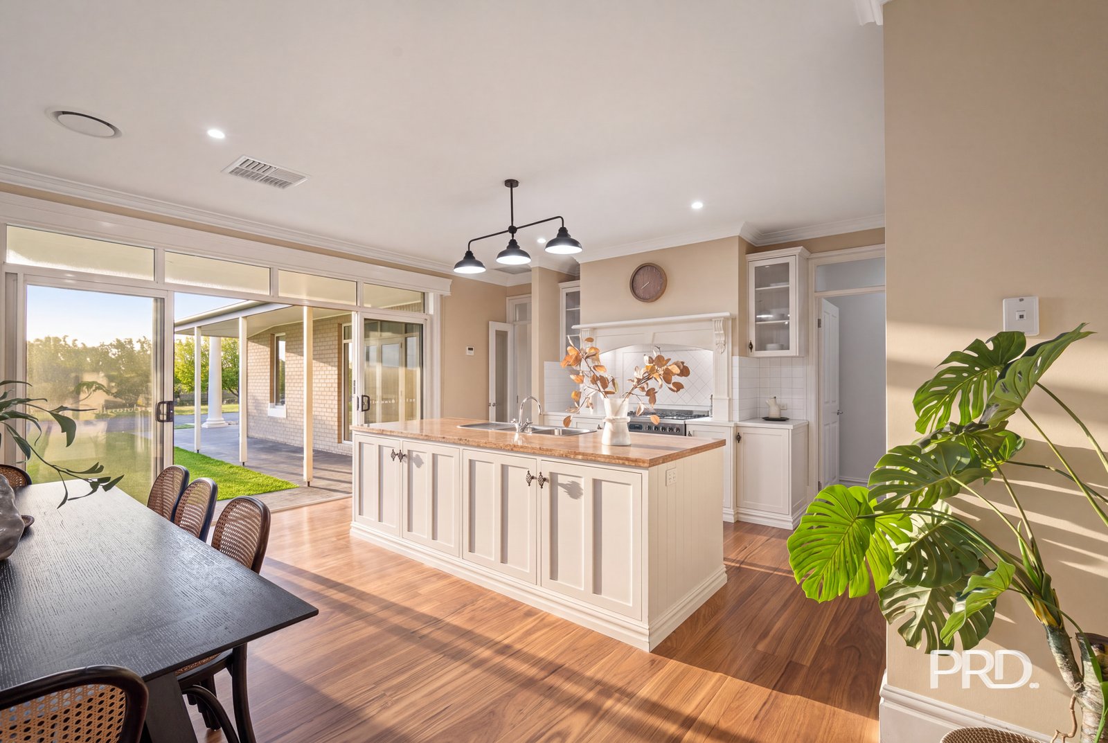 203 Mitchell Road TABLE TOP 10