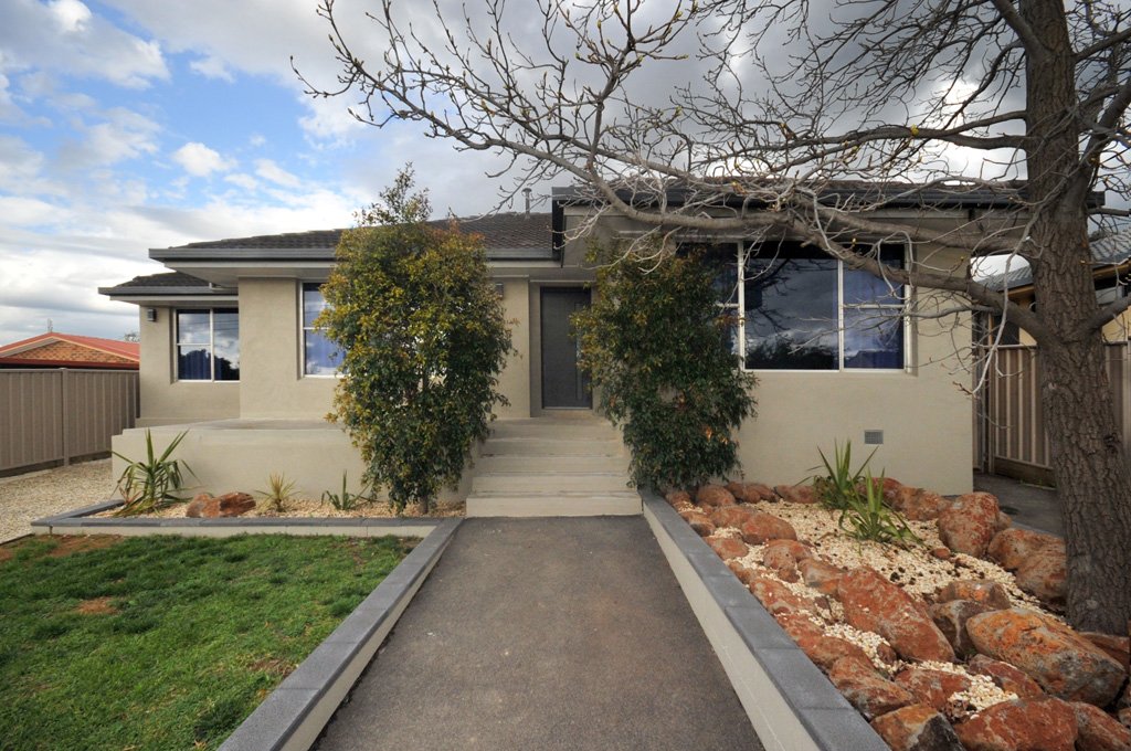 203 Neale Street FLORA HILL 11