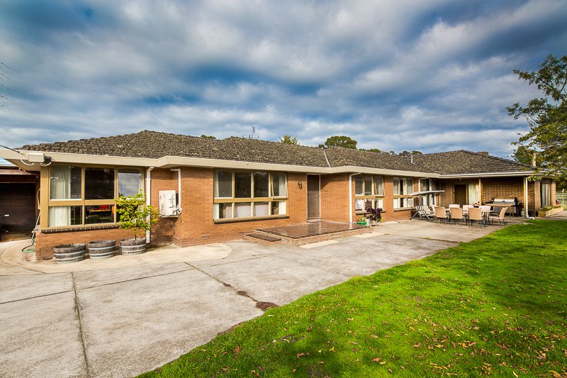 203 Smythes Road DELACOMBE 2