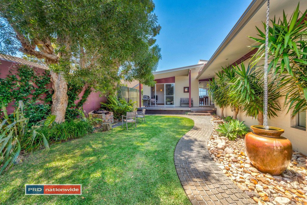 203 Soldiers Point Road SALAMANDER BAY 2