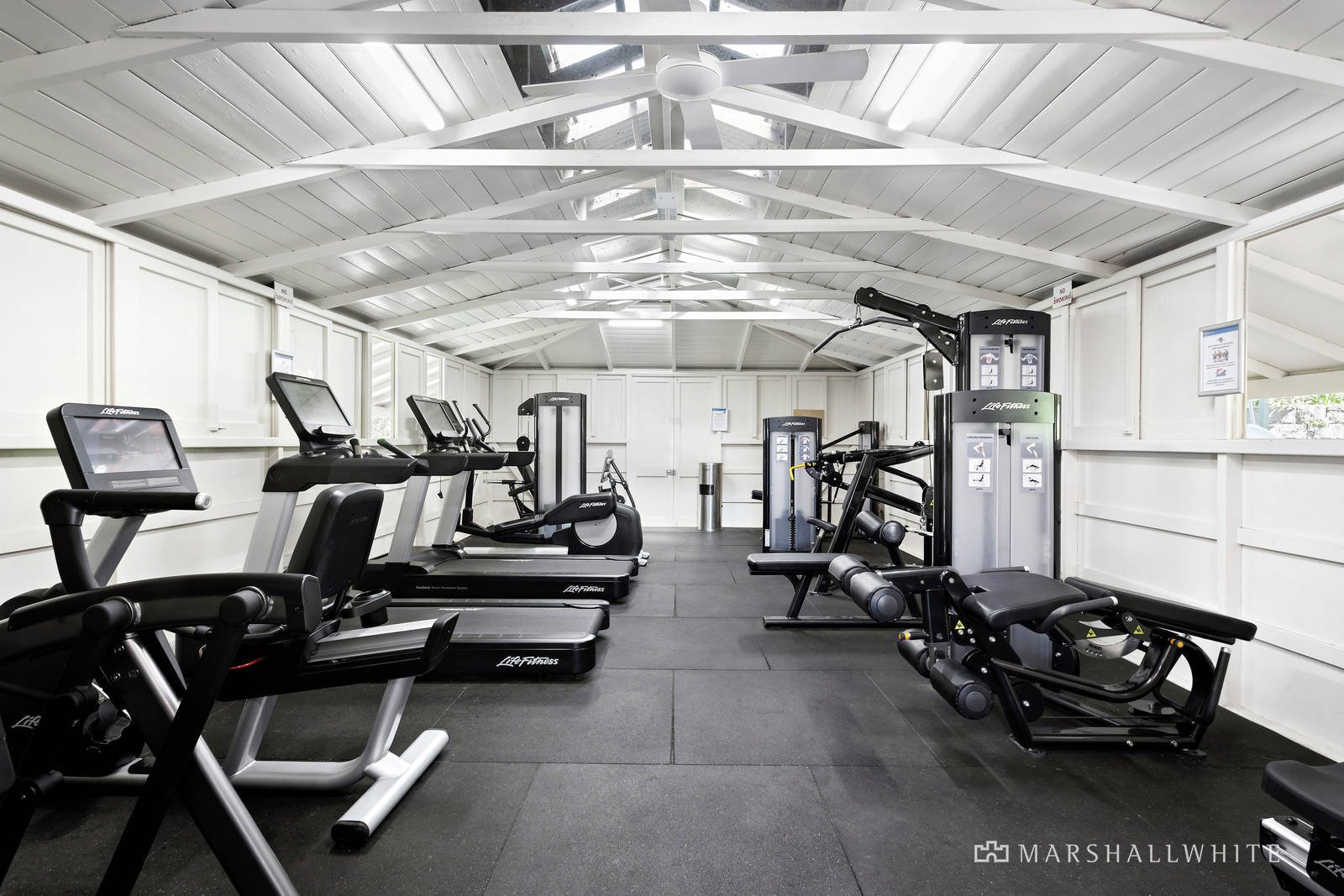 203 Wiltshire Drive, Kew, VIC