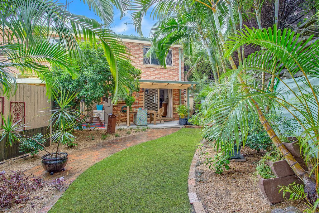 20/30 Gemvale Rd REEDY CREEK 15