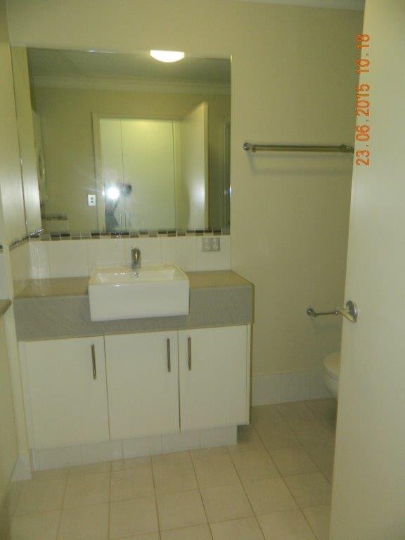 20/30 Malata Crescent SUCCESS 8