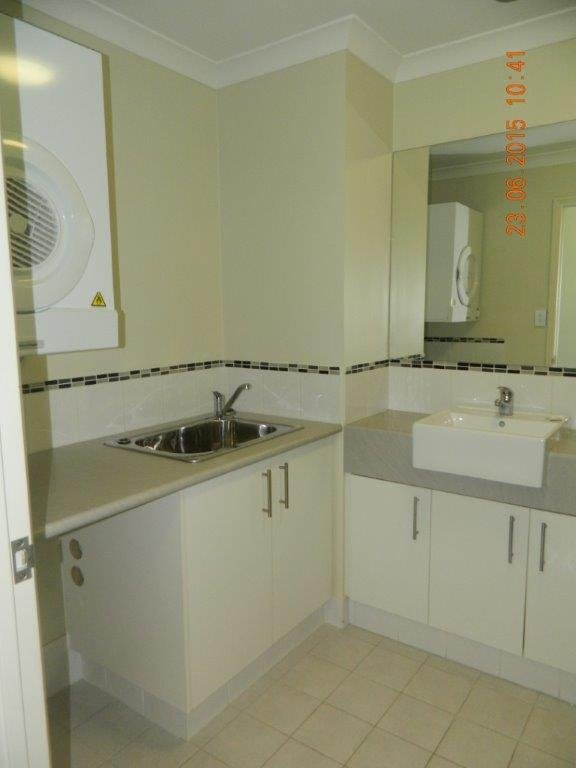 20/30 Malata Crescent SUCCESS 9