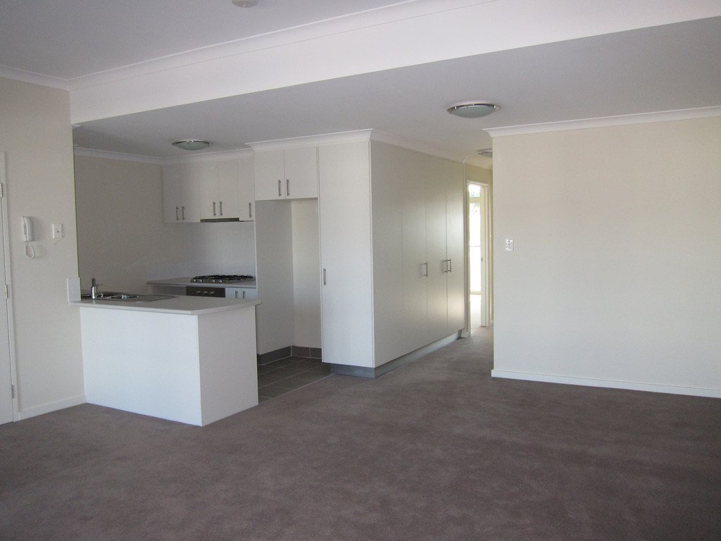 20/30 Malata Crescent SUCCESS 17