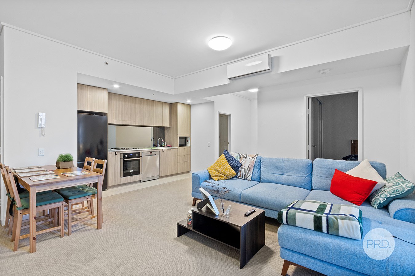 203/1 Vermont Crescent RIVERWOOD 2