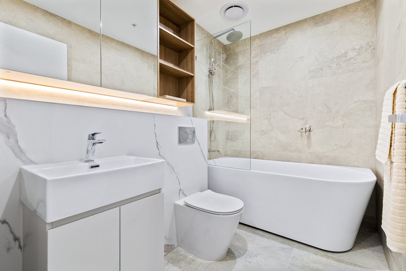 203/10C Premiership Cl  Penrith 5