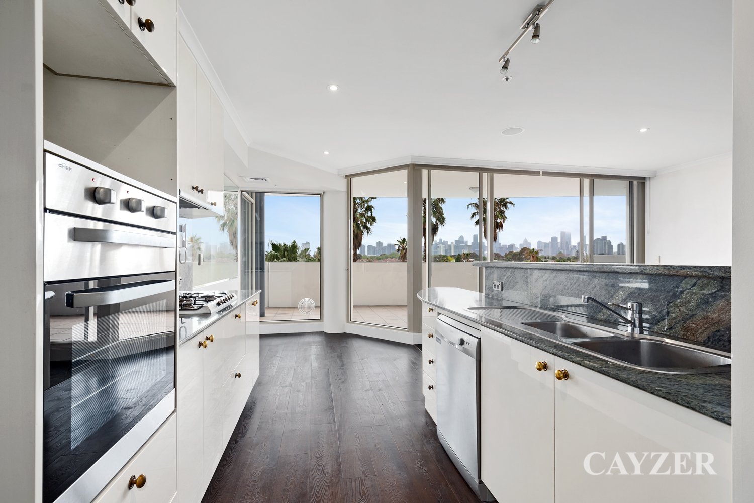 Gallery: 203/115 Beach Street
