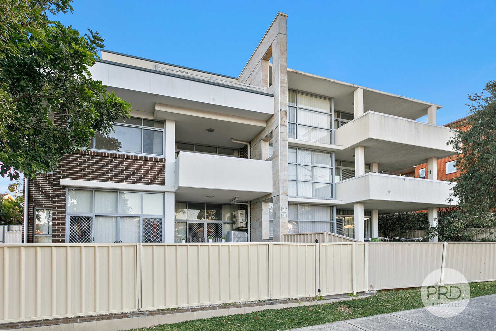 203/145-147 Woniora Road SOUTH HURSTVILLE 5