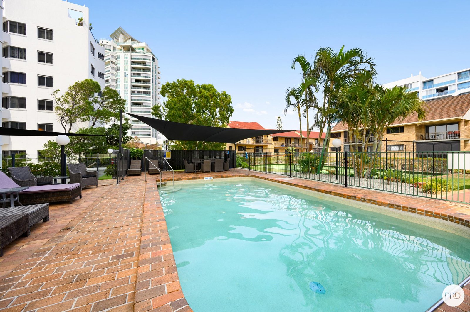 20/316-318 Marine Parade LABRADOR 12