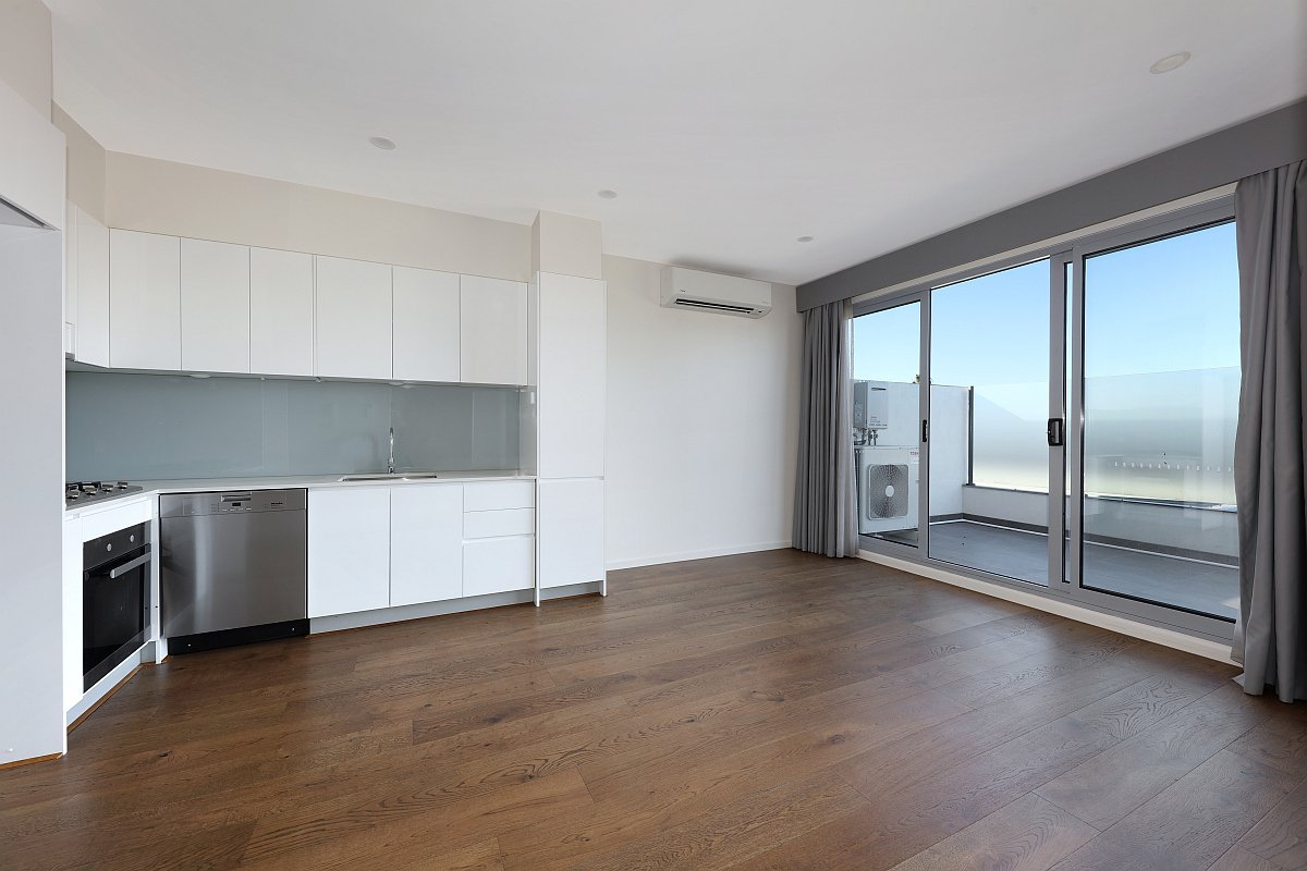 Gallery: 203/170 East Boundary Road