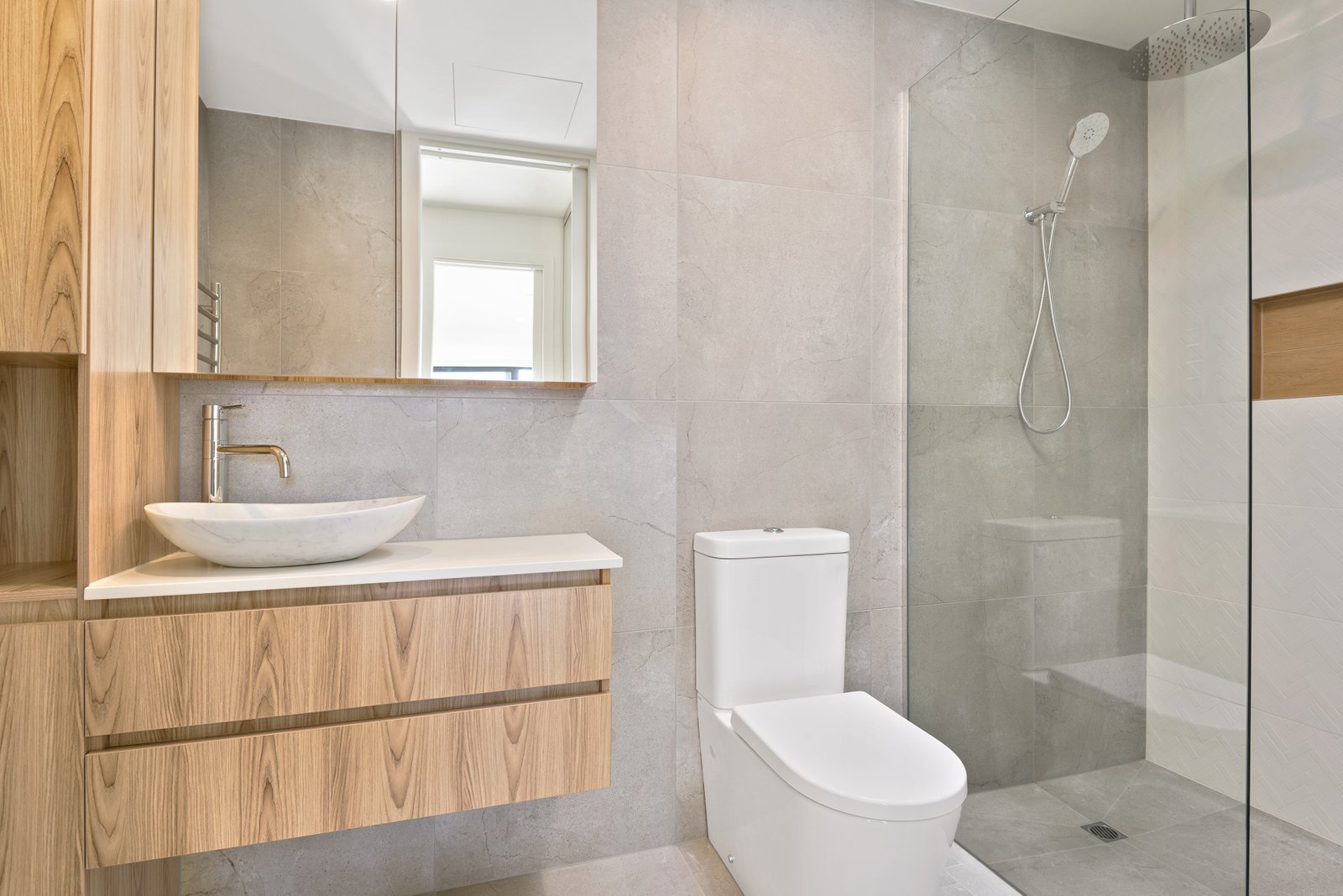 Gallery: 203/2-4 Littlewood Street