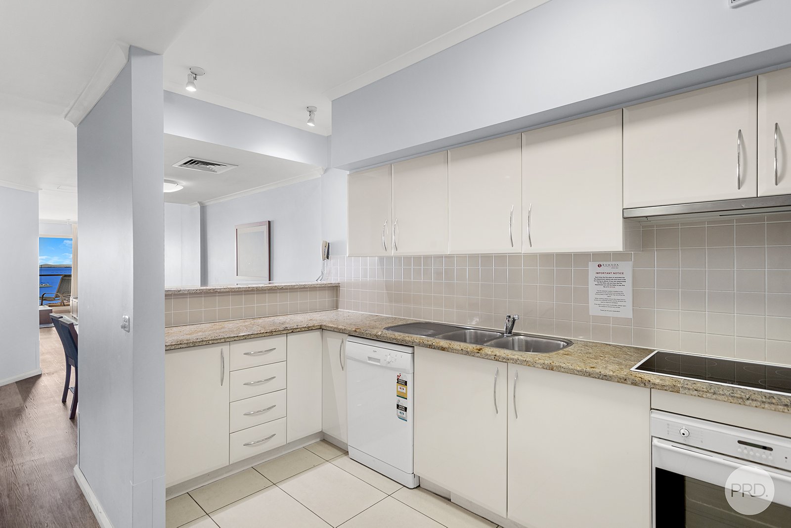 203/2 Messines Street SHOAL BAY 10