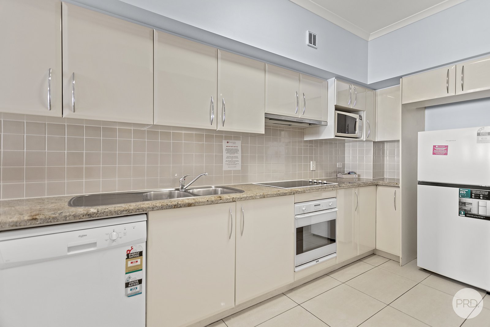 203/2 Messines Street SHOAL BAY 11