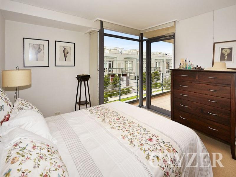 Gallery: 203/2 Pier Street