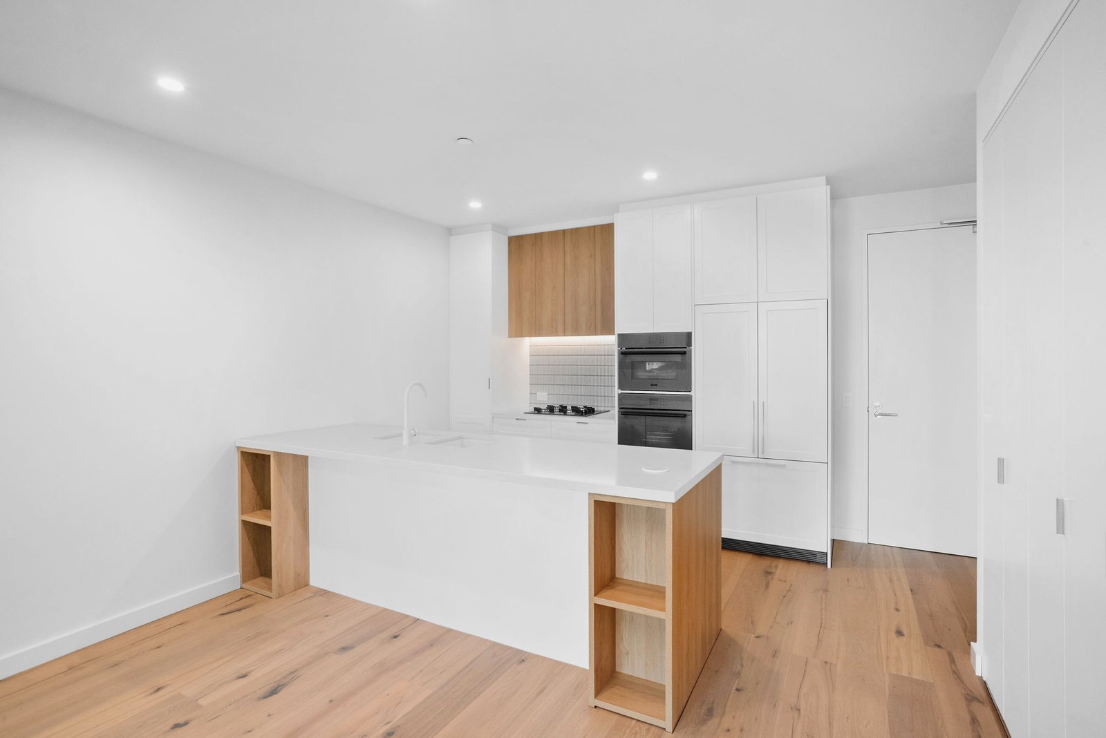 Real Estate and Property in 203/241 Glen Huntly Road, Elsternwick, VIC