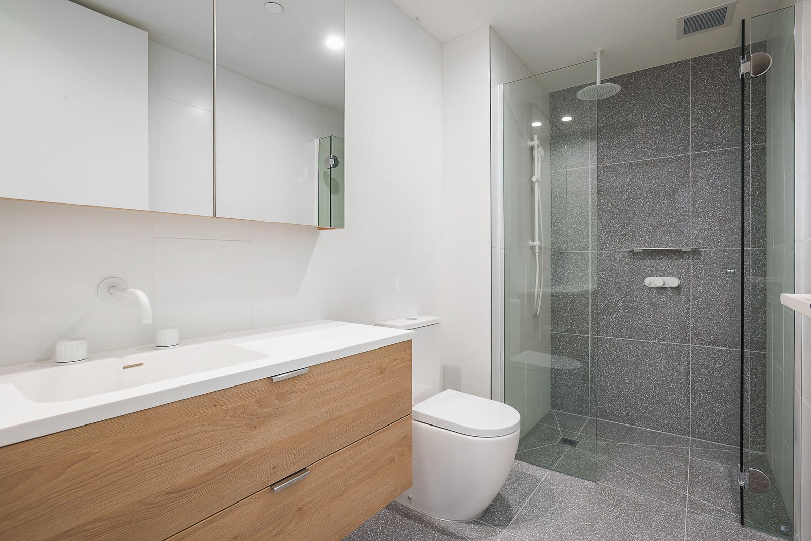 Real Estate and Property in 203/241 Glen Huntly Road, Elsternwick, VIC