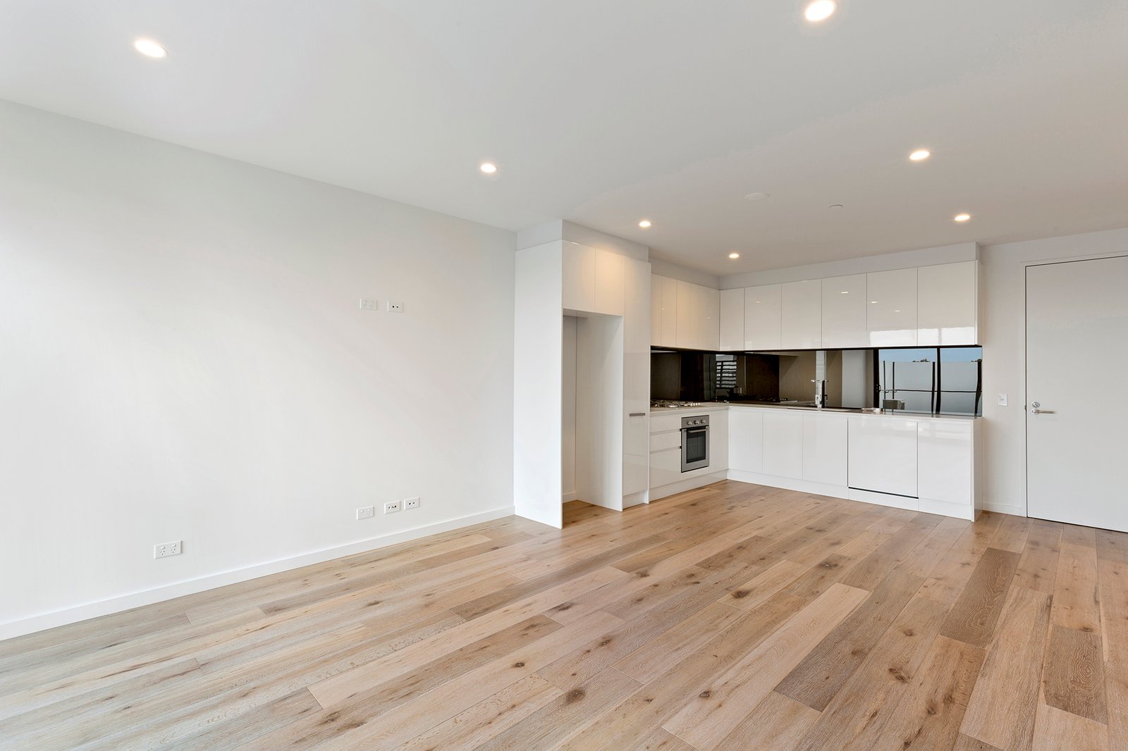 Gallery: 203/29 Loranne Street
