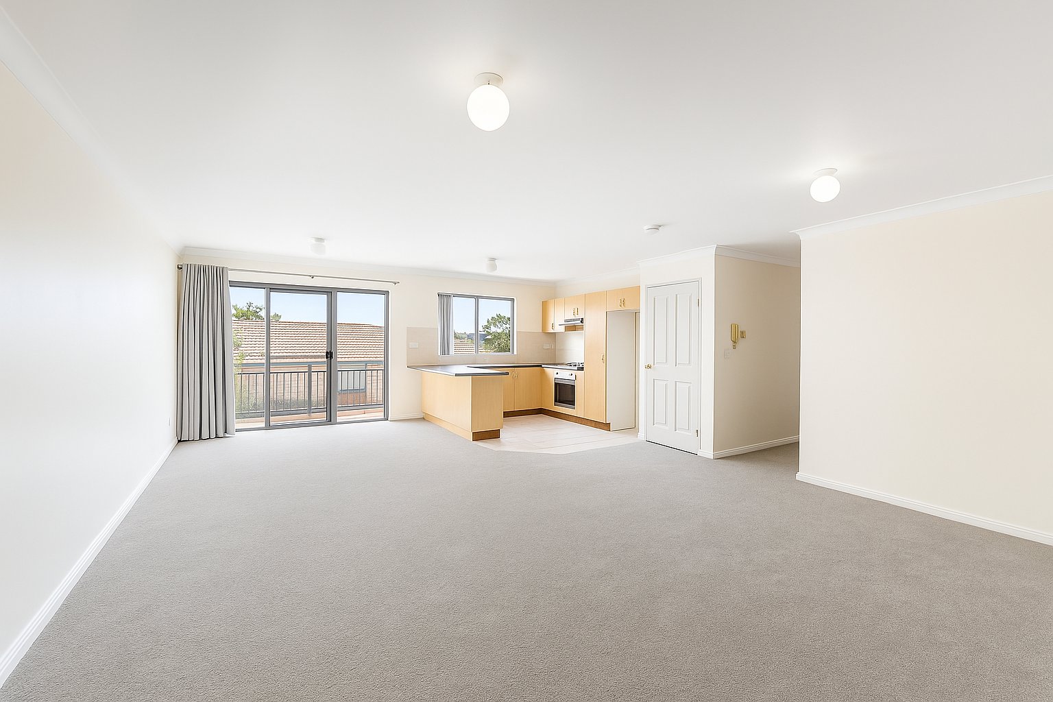 20/33 Bathurst Street LIVERPOOL 2