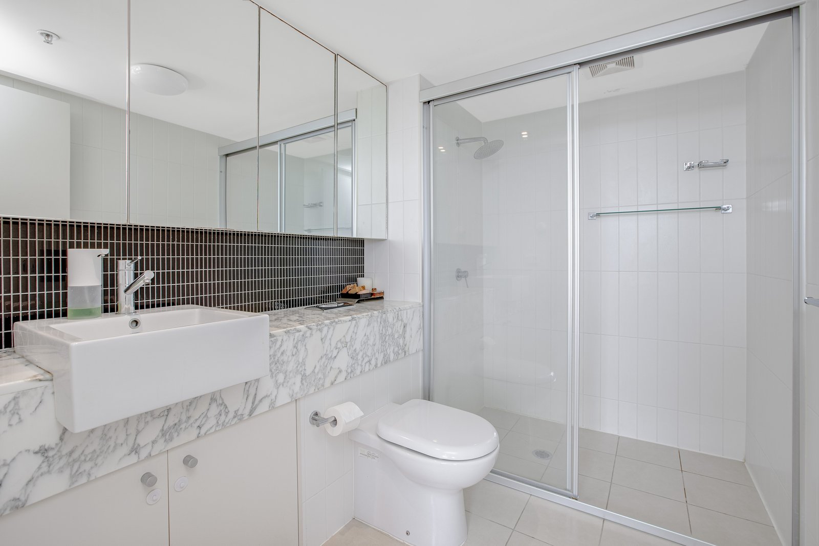 2033/14-22 Stuart Street TWEED HEADS 9