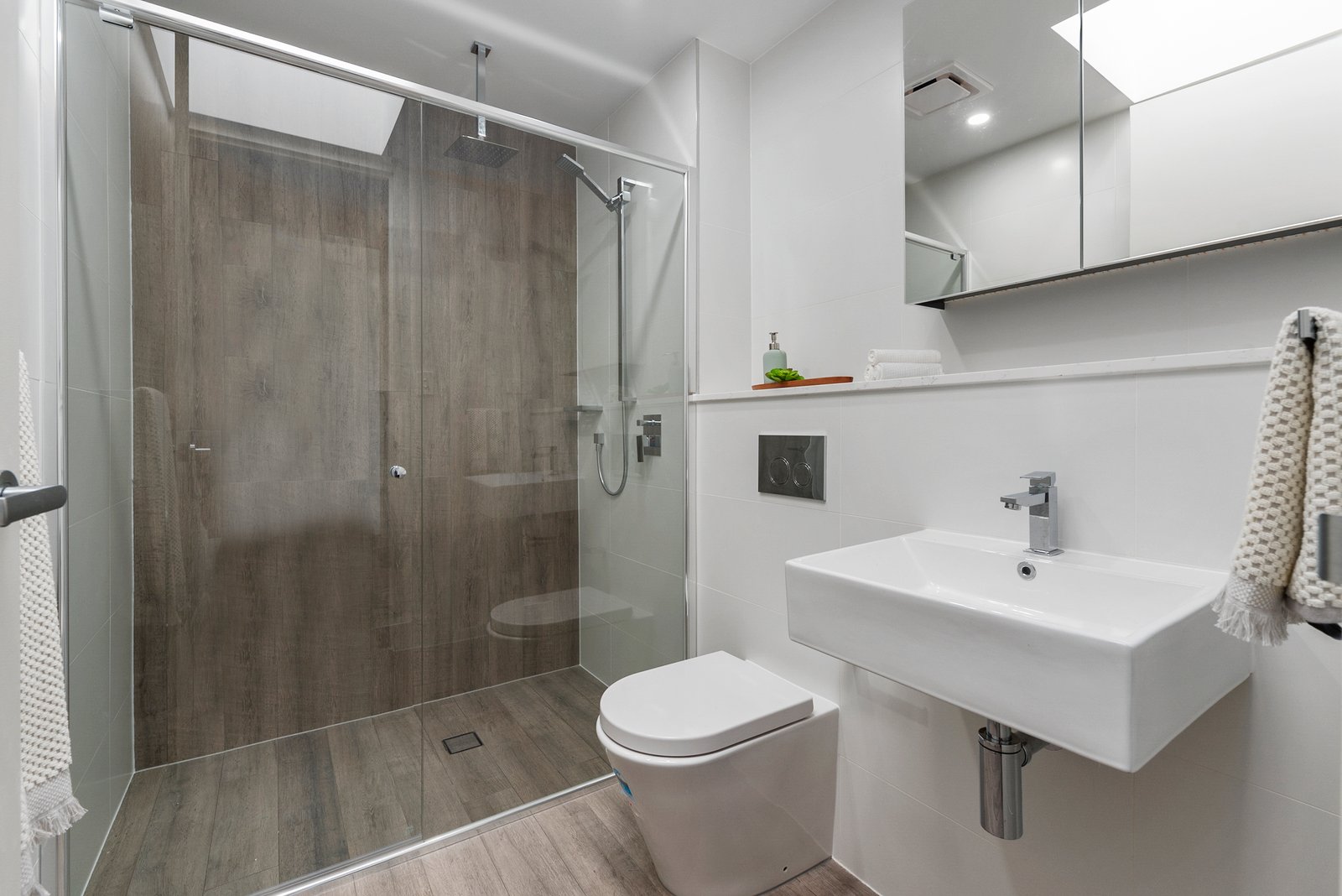 203/45-51 Andover Street CARLTON 6