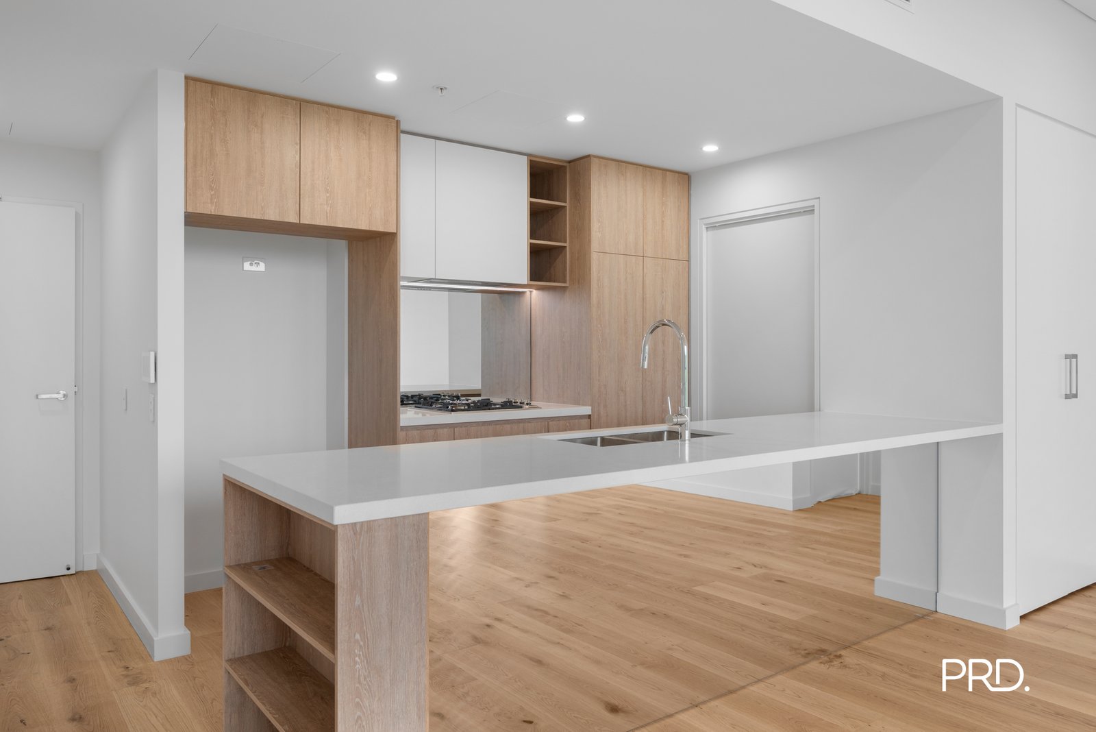 203/4D Retreat Drive Penrith 4