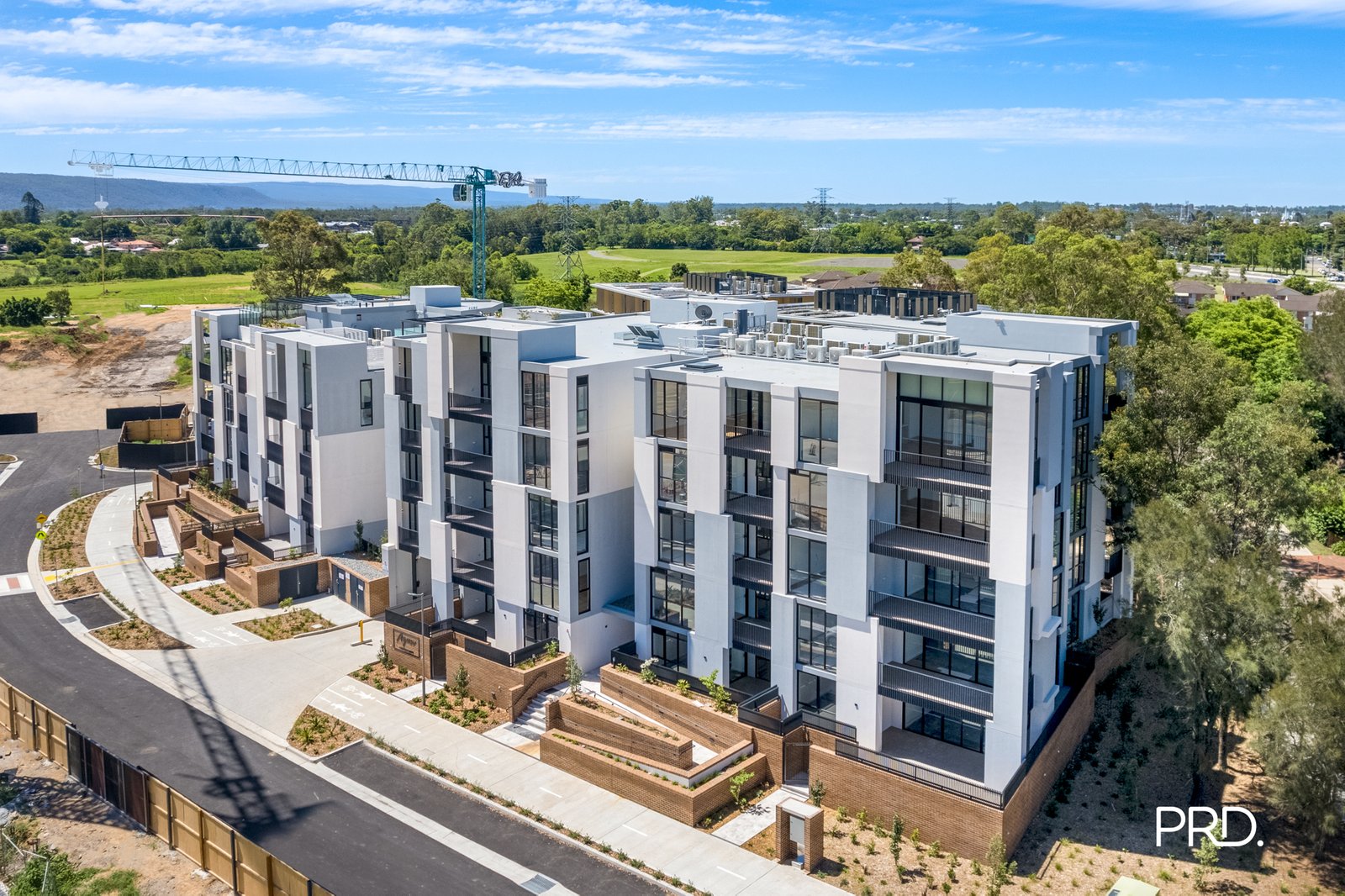 203/4D Retreat Drive Penrith 1