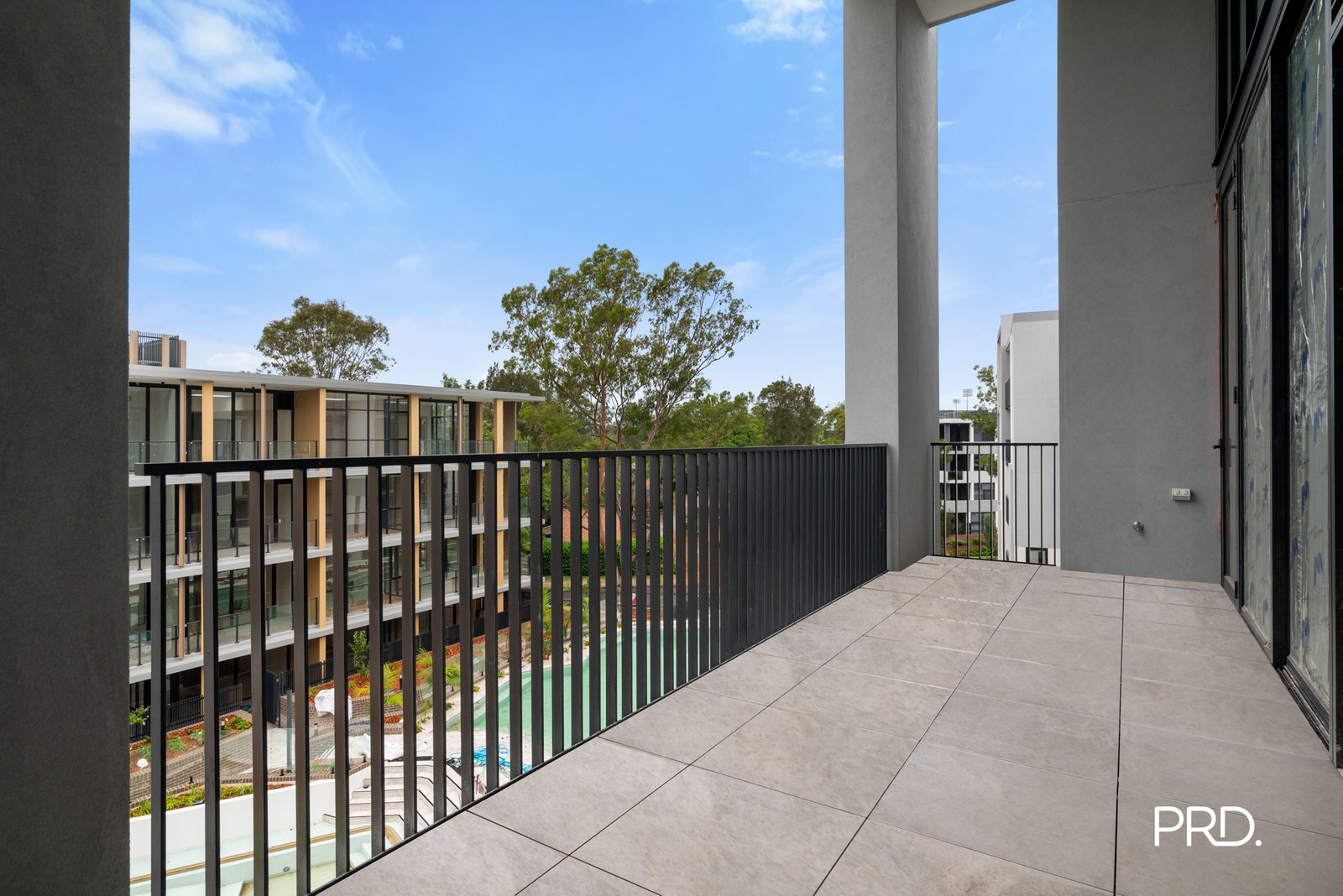 203/4D Retreat Drive Penrith 11