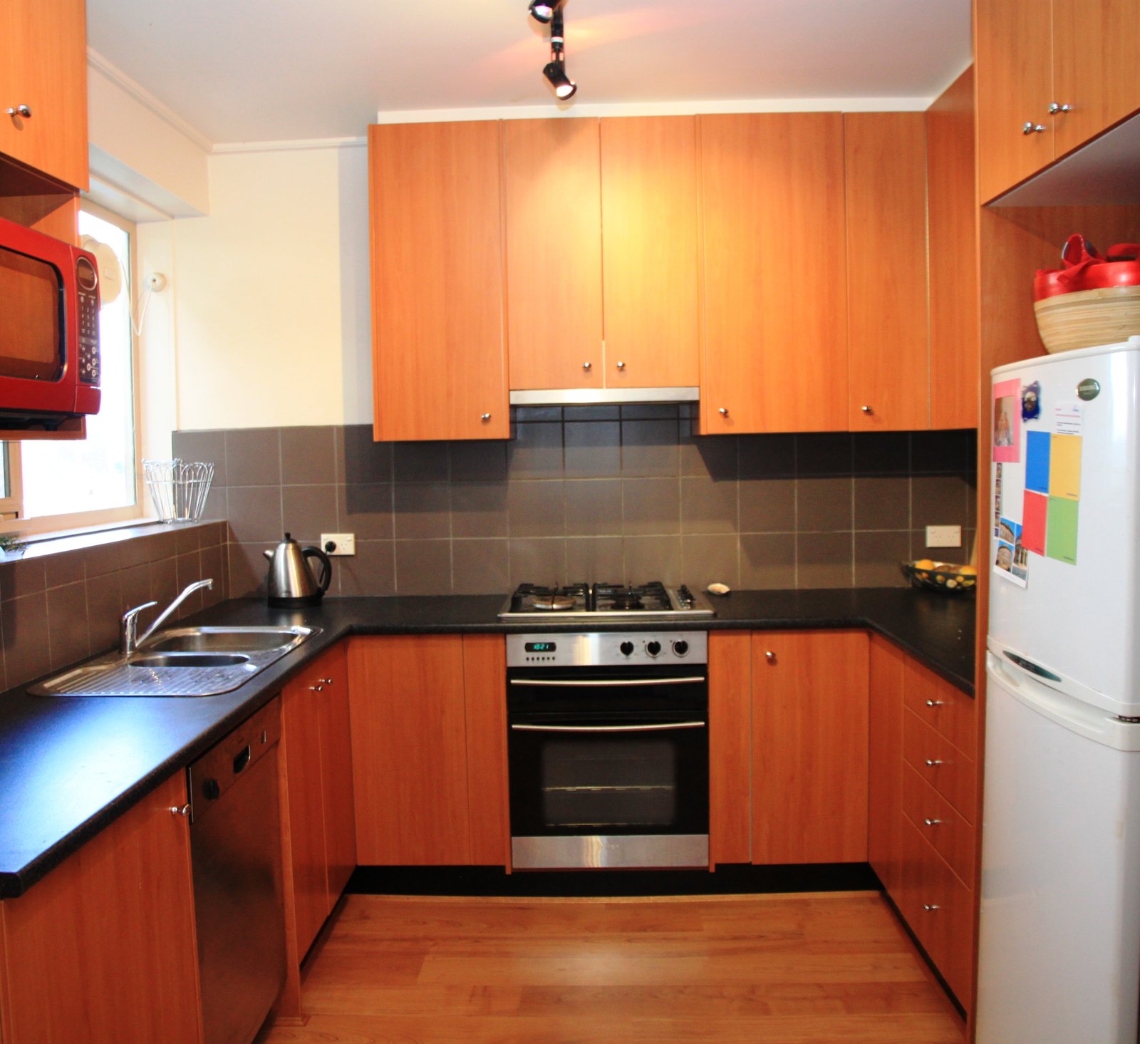 Gallery: 20/35 Walsh Street